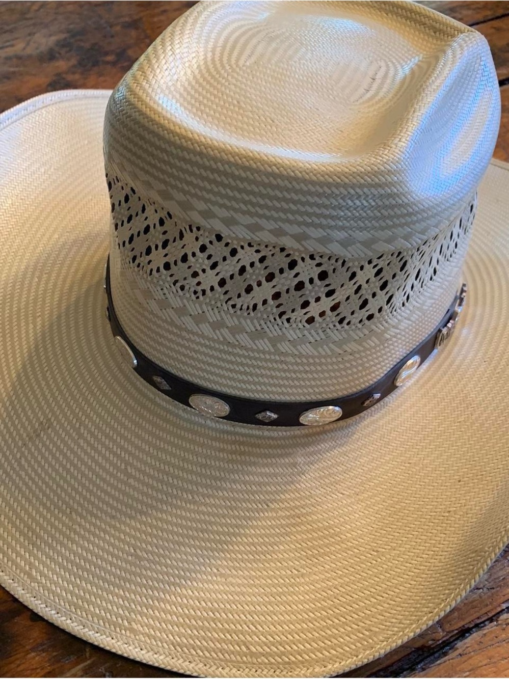 Mexican Cuernos Chuecos cowboy hat